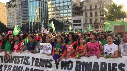 Arjantin'de 8 Mart Dünya Kadınlar Günü Yürüyüşü