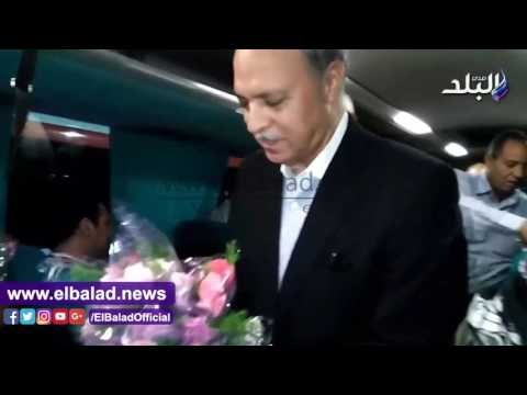 صدى البلد | محافظ قنا يودع حجاج الجمعيات الأهلية