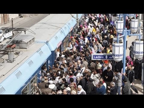 كارثة في مترو الأنفاق بعد إنقطاع الكهرباء | صدى البلد