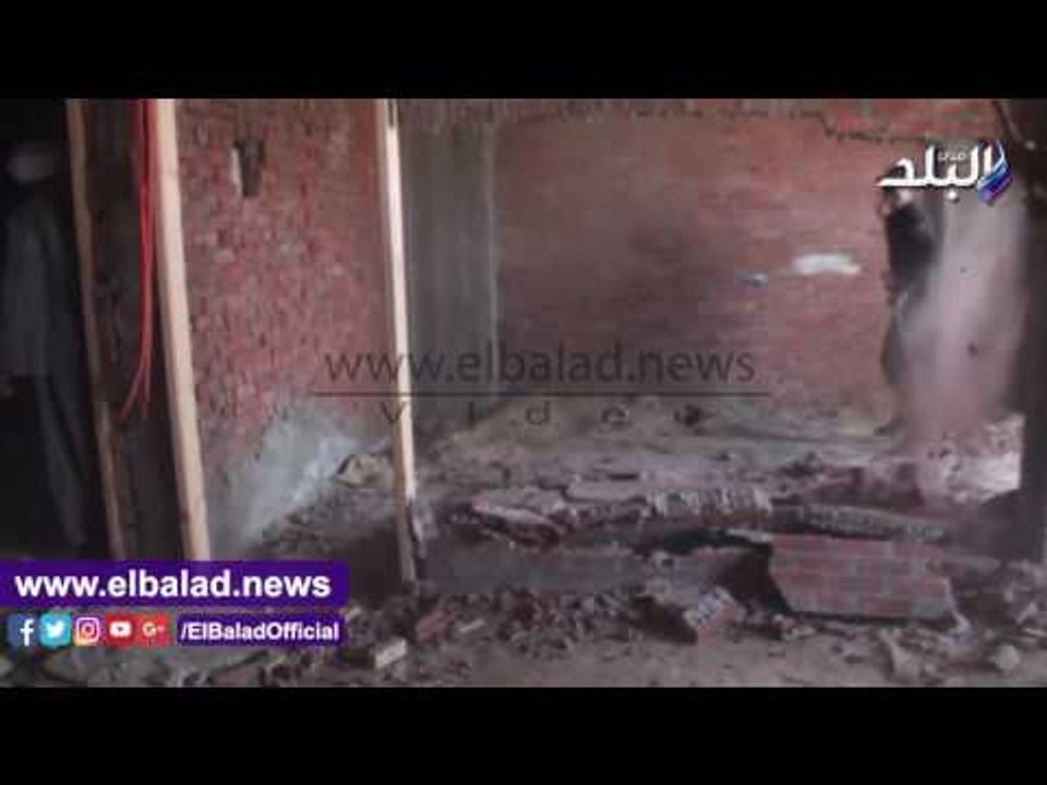 صدى البلد | إزالة 7 طوابق مخالفة بعقار في أرض الجمعية بإمبابة