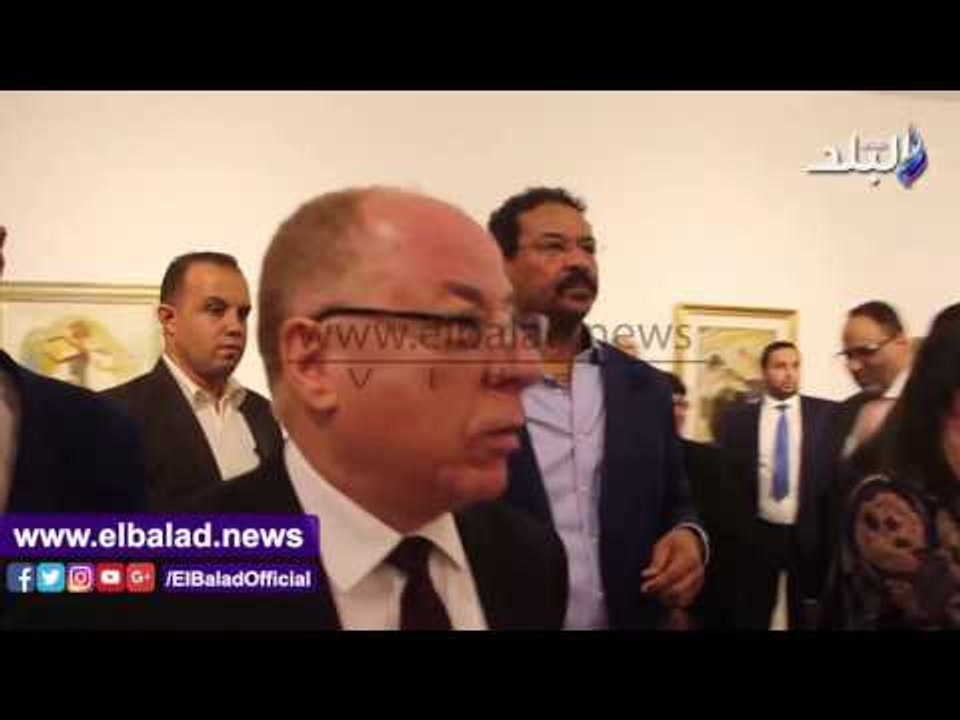 صدى البلد | النمنم والشيخة حور يفتتحان المعرض المتجول الدولي