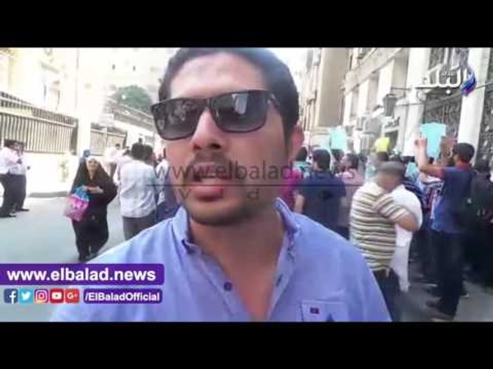 صدى البلد | وقفه احتجاجية لأطباء حركة النيابات أمام وزارة الصحة