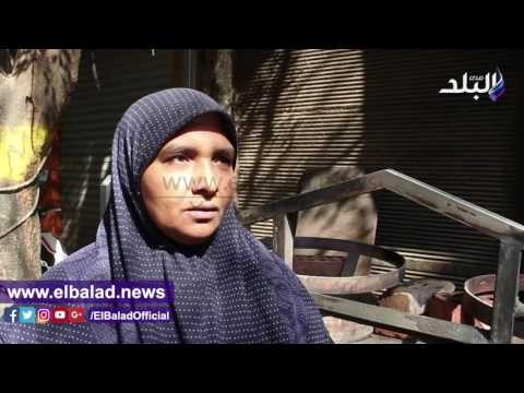 صدى البلد | أم أميرة أشهر بائعة بطاطس بوسط البلد ترفع شعار مغلق للغلاء