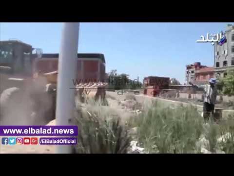 صدى البلد | الرقعة الزراعية تستغيث من توغل الكتل الخرسانية بدمياط .. والمحافظ: لن ارحم المقصرين