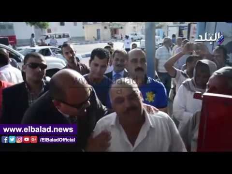 صدى البلد | اقبال كبير من المواطنين لشراء السلع المدعمة فى مطروح