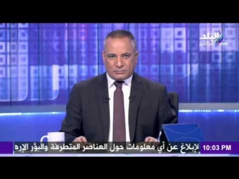 صدى البلد | ضابط شرطة يقبل يد ناخب مريض من كبار السن بعد الادلاء بصوته بالشرقية