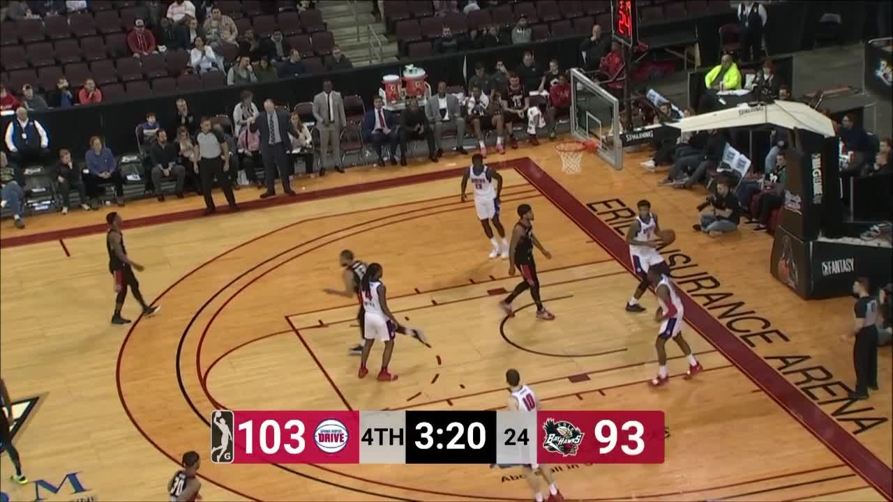 Cat Barber Posts 18 points & 10 assists vs. Grand Rapids Drive