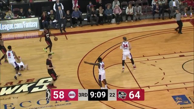 Cat Barber with 5 Steals vs. Grand Rapids Drive