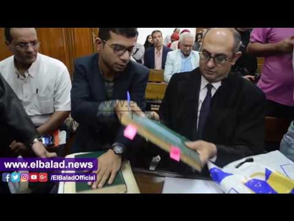 صدى البلد | تعرف على الوثائق التي يجهزها " خالد علي " لاثبات مصرية تيران وصنافير