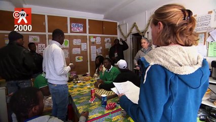 Saving refugees in the French Alps | DW Documentary