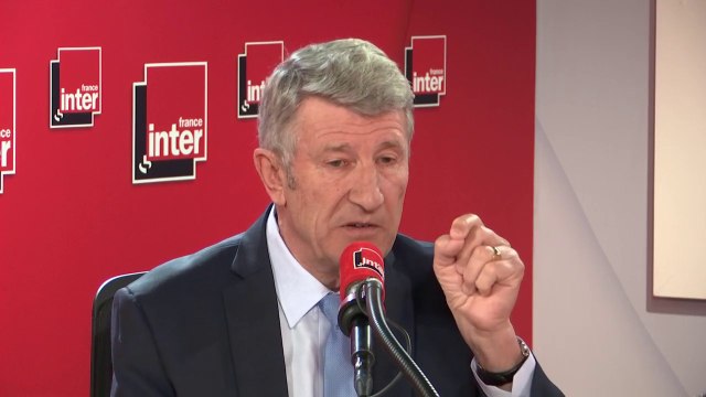 Philippe de Villiers exagère-t-il ses révélations ? Moi je ne savais pas que Robert Schuman avait porté l'uniforme allemand. Ça me pose un problème