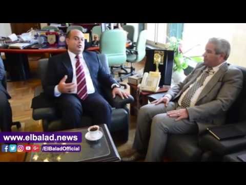 صدى البلد | محافظ مطروح يبحث حل مشكلة الصرف الزراعى بواحة سيوة