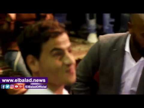 صدى البلد |أحمد توفيق يرقص مهرجانات فى حنة