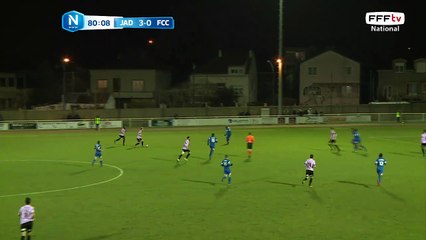 Énorme arrêt du gardien!