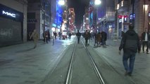İstanbul İstiklal Caddesi Yaya Trafiğine Açıldı