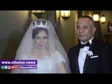 صدى البلد | أحمد موسى يبكي في زفاف ابنته «منة الله»