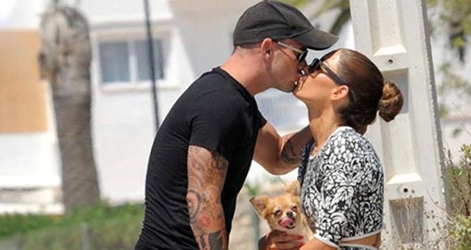 Wesley Sneijder, Boşanmak Üzere Olduğu Eşi Yolanthe Cabau'ya 120 Milyon Lira Tazminat Ödeyecek