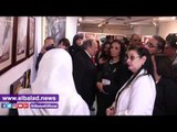 صدى البلد | رئيس المجلس القومى للمرأة تفتتح معرض الفن التشكيلى 