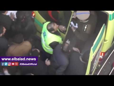 صدى البلد | إنهيار أهالي ضحايا العقار المنهار بعزبة الصفيح