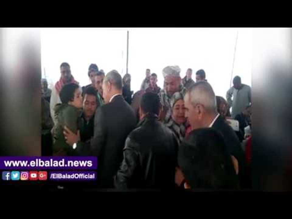 صدى البلد | محافظ قنا يسلم أجهزة تعويضية لذوى الاحتياجات الخاصة‎