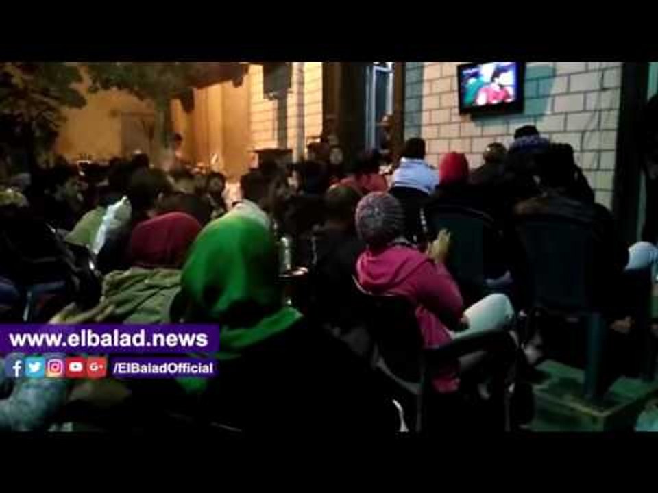 صدى البلد | القلق يسيطر على جماهير الزمالك بمقاهي وسط البلد خلال مباراة القمة‎