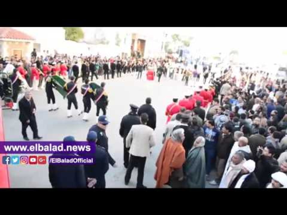صدى البلد | الموسيقى العسكرية تتقدم جنازة شهيد مطروح