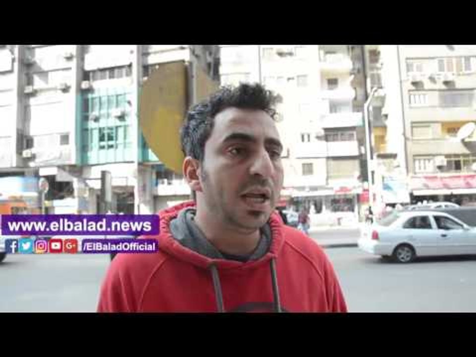 صدى البلد | أسامة:أبيع ميداليات على الرصيف هربا من البطالة