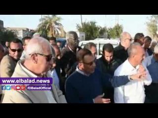 أهالي مستعمرة السد العالى بأسوان يعرضون مطالبهم ومشاكلهم على المحافظ ليوجه المسئولين