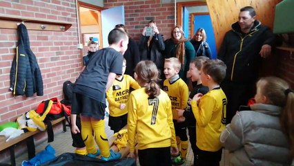 Plateau U6/U7 du 9 Mars au Quesnoy : cris de joie au vestiaire