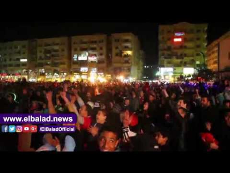 صدى البلد |  احتفالات المواطنين بـ6 أكتوبر بعد الفوز على بوركينا فاسو