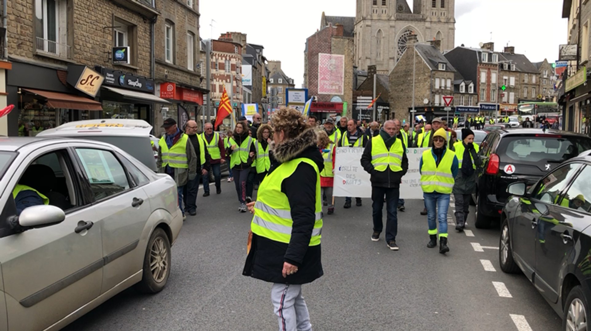Une Centaine De Gilets Jaunes Défile Samedi 9 Mars 2019
