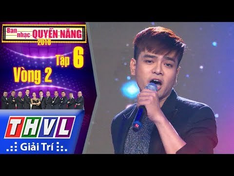 THVL | Ban nhạc quyền năng Mùa 2: Vẻ lãng tử của thí sinh khiến Dương Triệu Vũ cũng bị quyến rũ