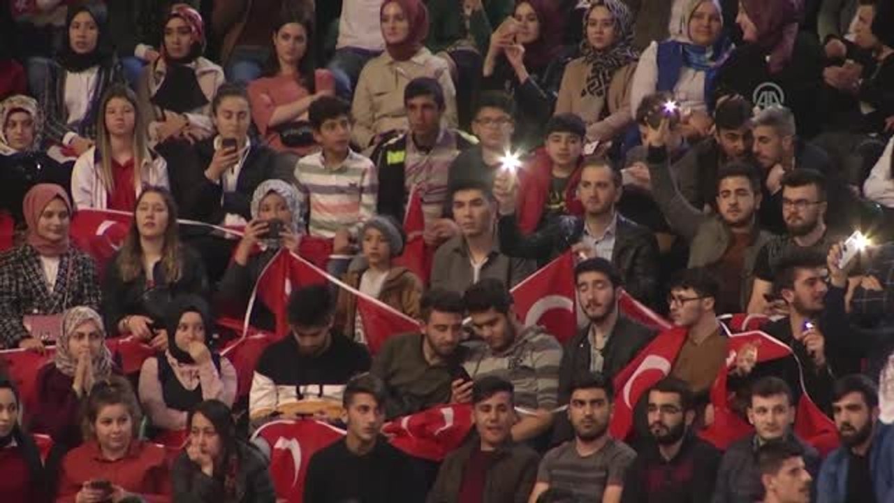 Cumhurbaşkanı Erdoğan: "Bizim Vatan Millet Düşmanlarına Kaptıracak Tek Bir Gencimiz Yoktur"