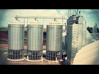 على مسئوليتي - شاهد سر إنشاء "صوامع القمح" في مصر