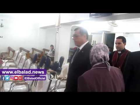 صدى البلد | محافظ الفيوم يزور الكنائس لتقديم التهنئة بعيد القيامة