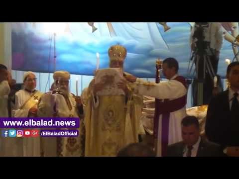 صدى البلد | البابا تواضروس يترأس تمثيلية القيام خلال قداس عيد القيامة