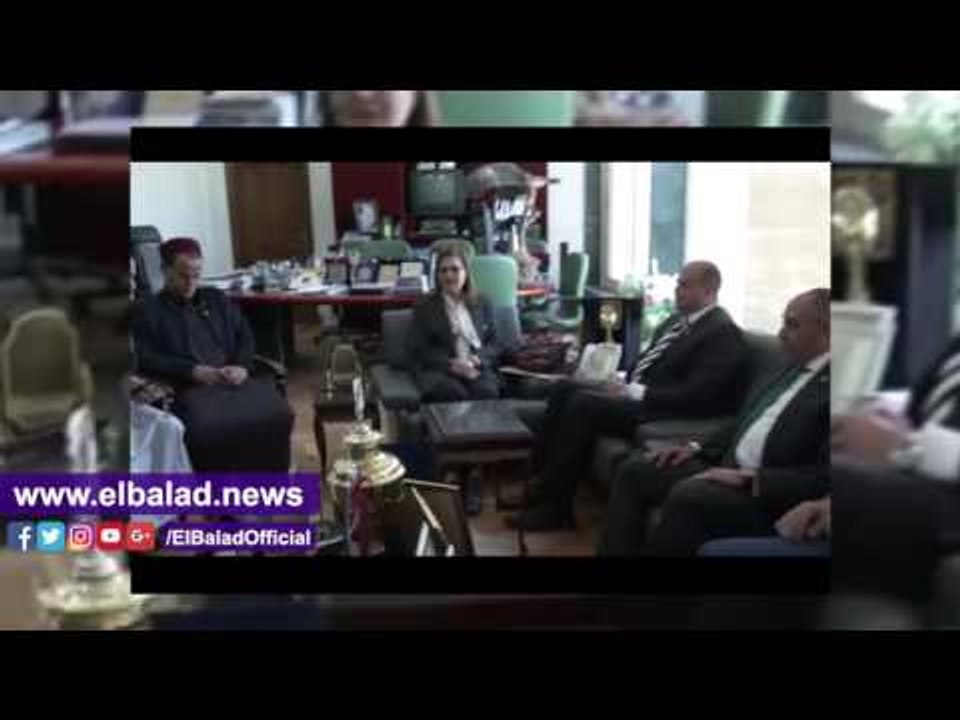 صدى البلد | محافظ مطروح يستعرض انجازات المحافظة مع وزيرة التخطيط