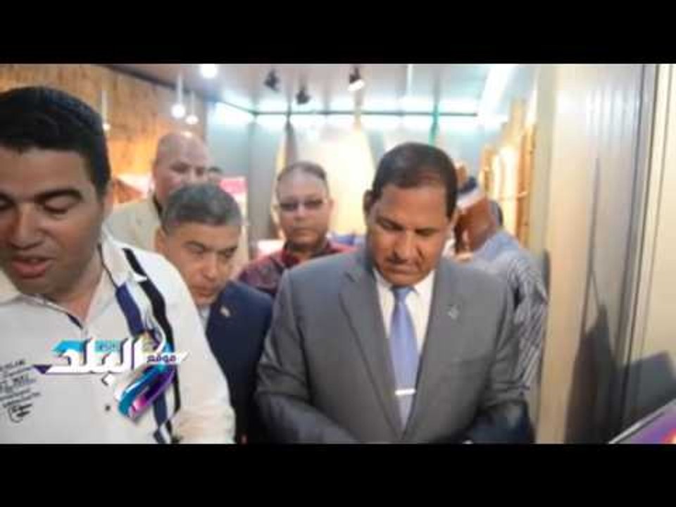 صدى البلد | محافظ الغربية يتفقد معرض منتجات شرك...