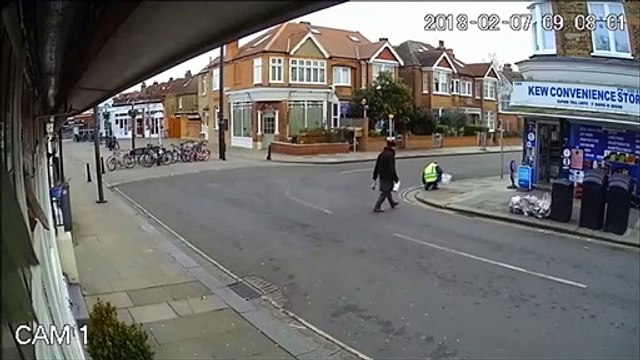 Quand un morceau de glace tombe du ciel, venant de nulle part. Terrifiant