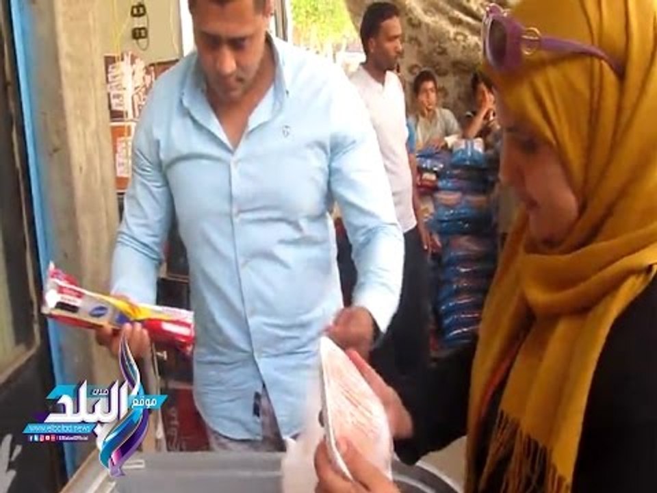صدى البلد |  الرقابة الأدارية بالفيوم تضبط كميات من اللحوم الفاسدة ونقص فى أوزان السكر
