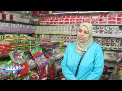 صدى البلد | «تجار زينة رمضان »: عربية الفول والعياشات افتكاسات السنة.. متر القماش زاد الضعف