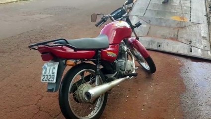 Moto furtada é encontrada na Rua Procópio Ferreira