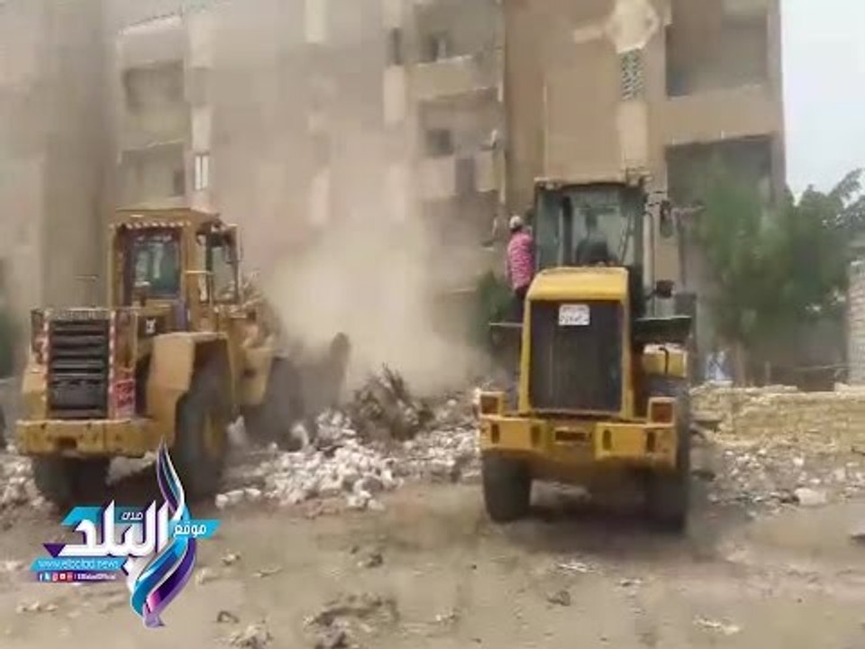 صدى البلد |  حملات لإزالة التعديات على أراضي الدولة جنوب بورسعيد وسهل الطينة