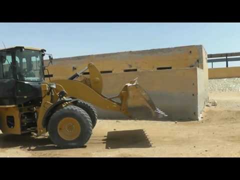 صدى البلد | ازالة التعديات على أراضى هيئة الآثار بالسويس