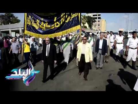 صدى البلد | مسيرة الطرق الصوفية تربك حركة المرور بالحسين