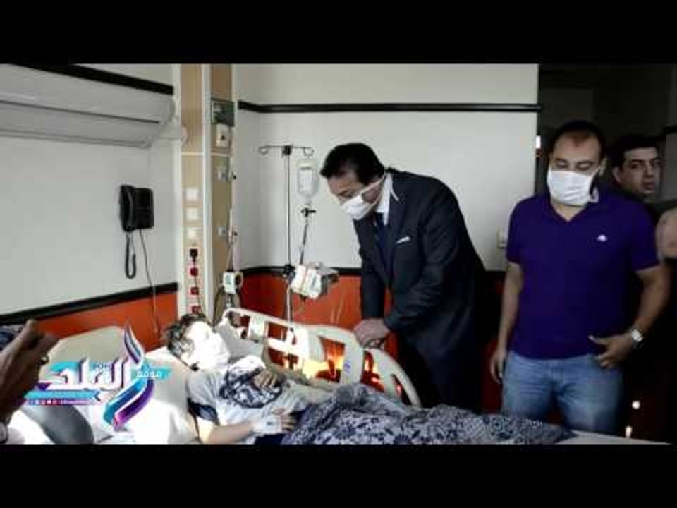 صدى البلد | وزير التعليم العالي يزور مستشفى 573...