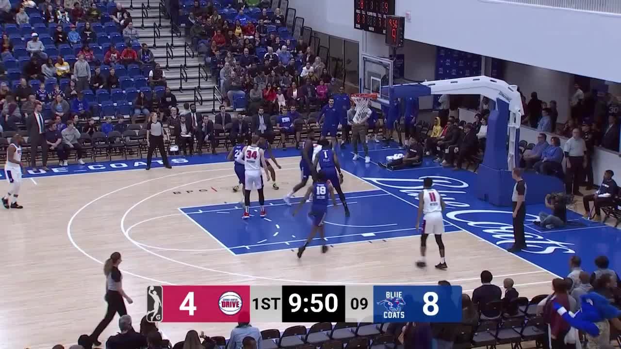 Norvel Pelle gets up for the big rejection