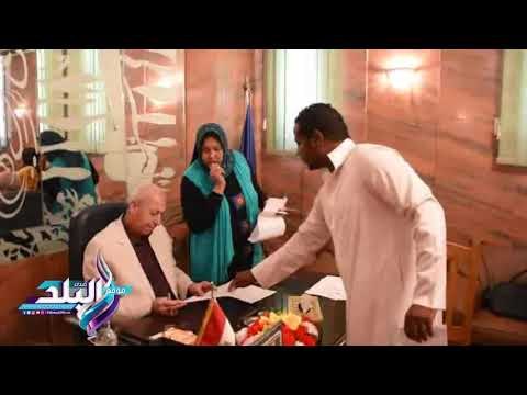صدى البلد | محافظ أسوان يستمع لمطالب 44 مواطنًا خلال لقائه الأسبوعى ويوجه لحلها