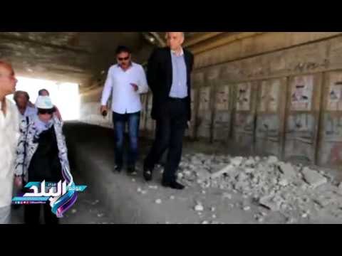 صدى البلد | محافظ القليوبية يتفقد موقع هبوط كوبرى الشموت ببنها