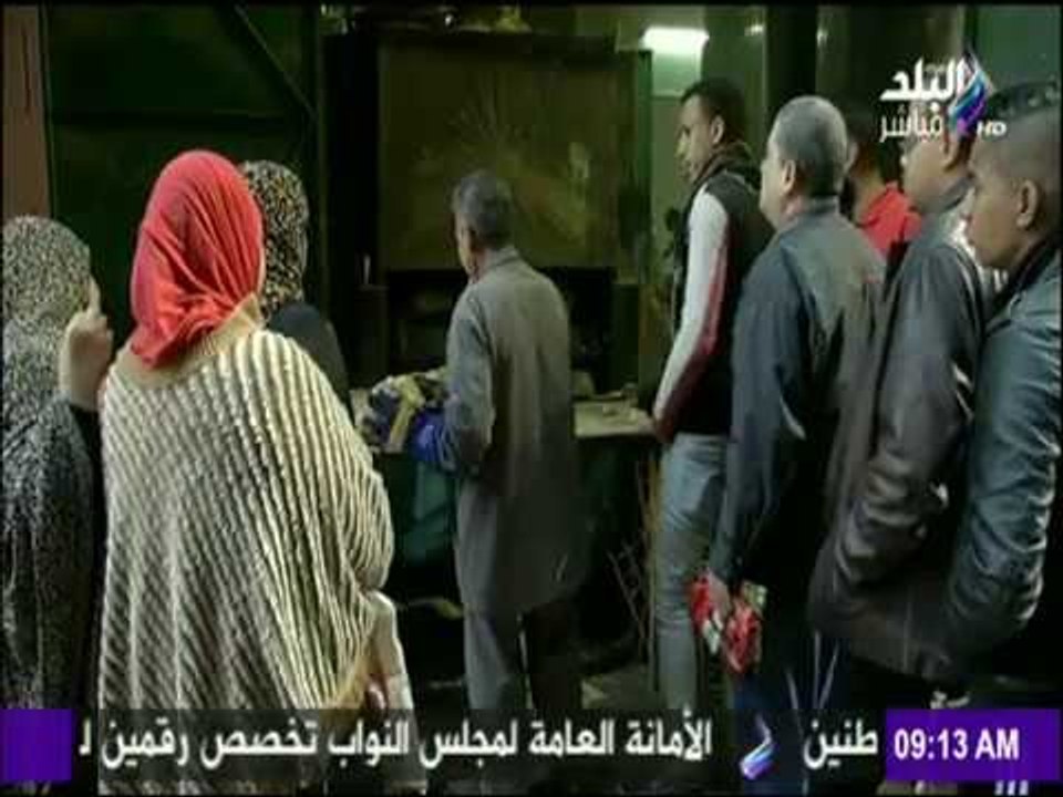 صباح البلد | صاحب مخبز يخصص ساعتين لتوزيع الخبز مجاناً